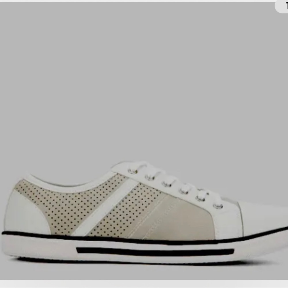 Reaction Kenneth Cole Reaction Center low sneaker White Med 8